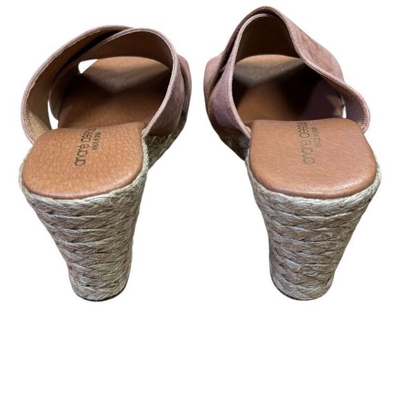 Andre Assous Amber Blush Wedge Sandal NWB Size 40/10 - Picture 3 of 8